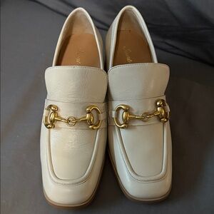 Saint G Valentina Cream Loafers block heel gold accents size 7 NEW